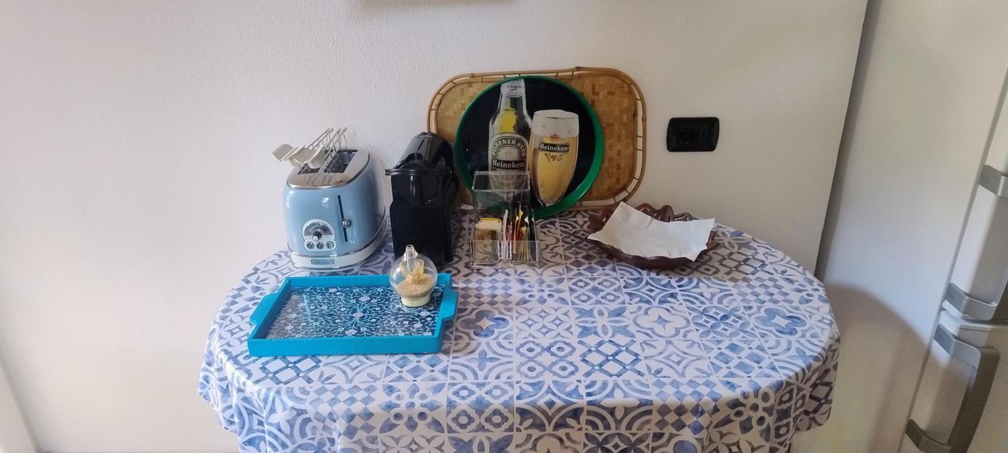 Oleandri Calaverde Sardegna Iun P1641 풀라 외부 사진